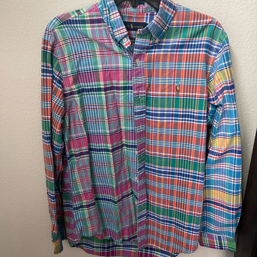 Multiple color long sleeve shirt